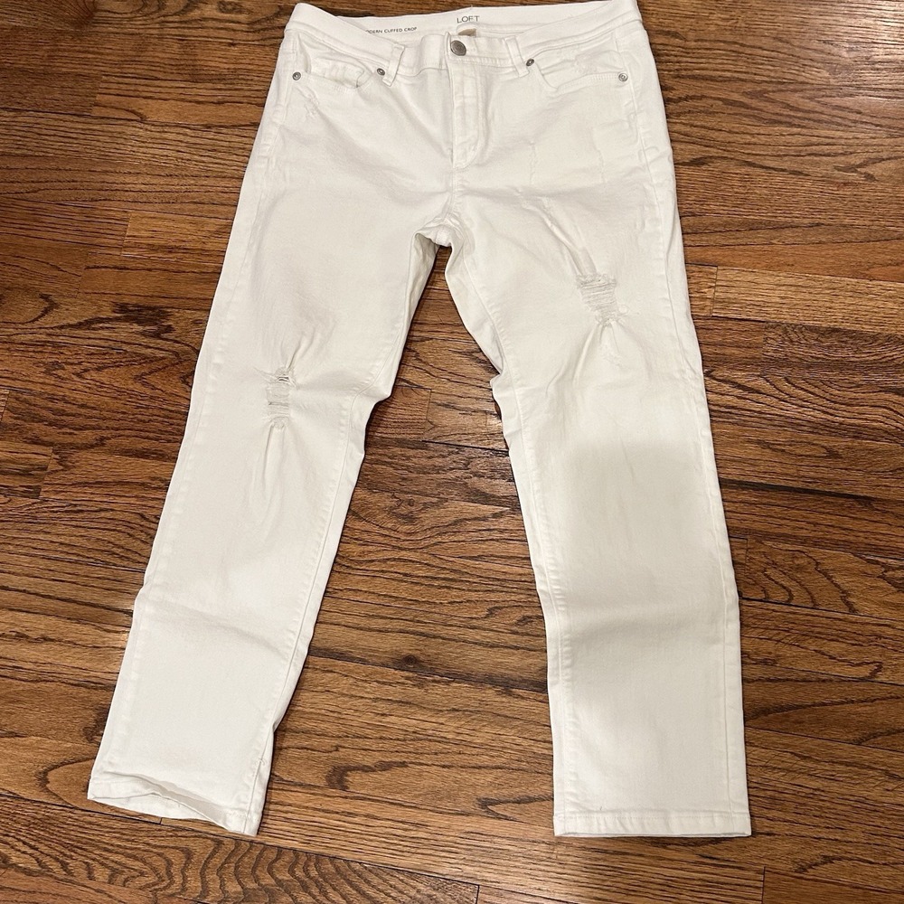 Ann Taylor Loft White Jeans Size 10/30 Modern Cuffed Crop Distressed Slim Leg
